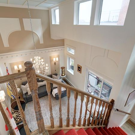 Victoria'S Parliamentary Suite With Private Rooftop Patio & Harbour View מראה חיצוני תמונה
