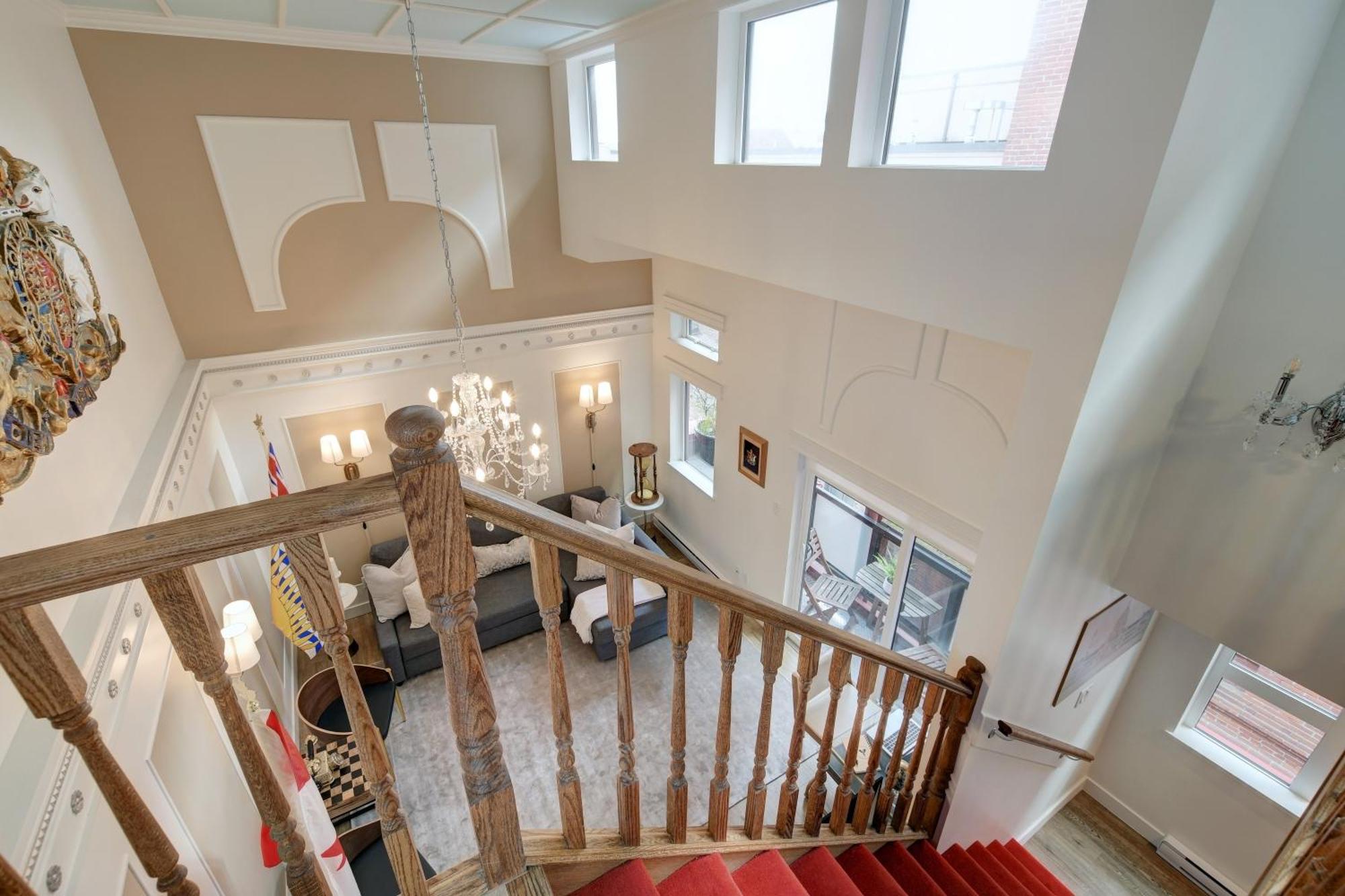 Victoria'S Parliamentary Suite With Private Rooftop Patio & Harbour View מראה חיצוני תמונה